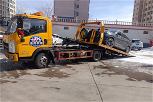 共和救援拖车费用怎么算